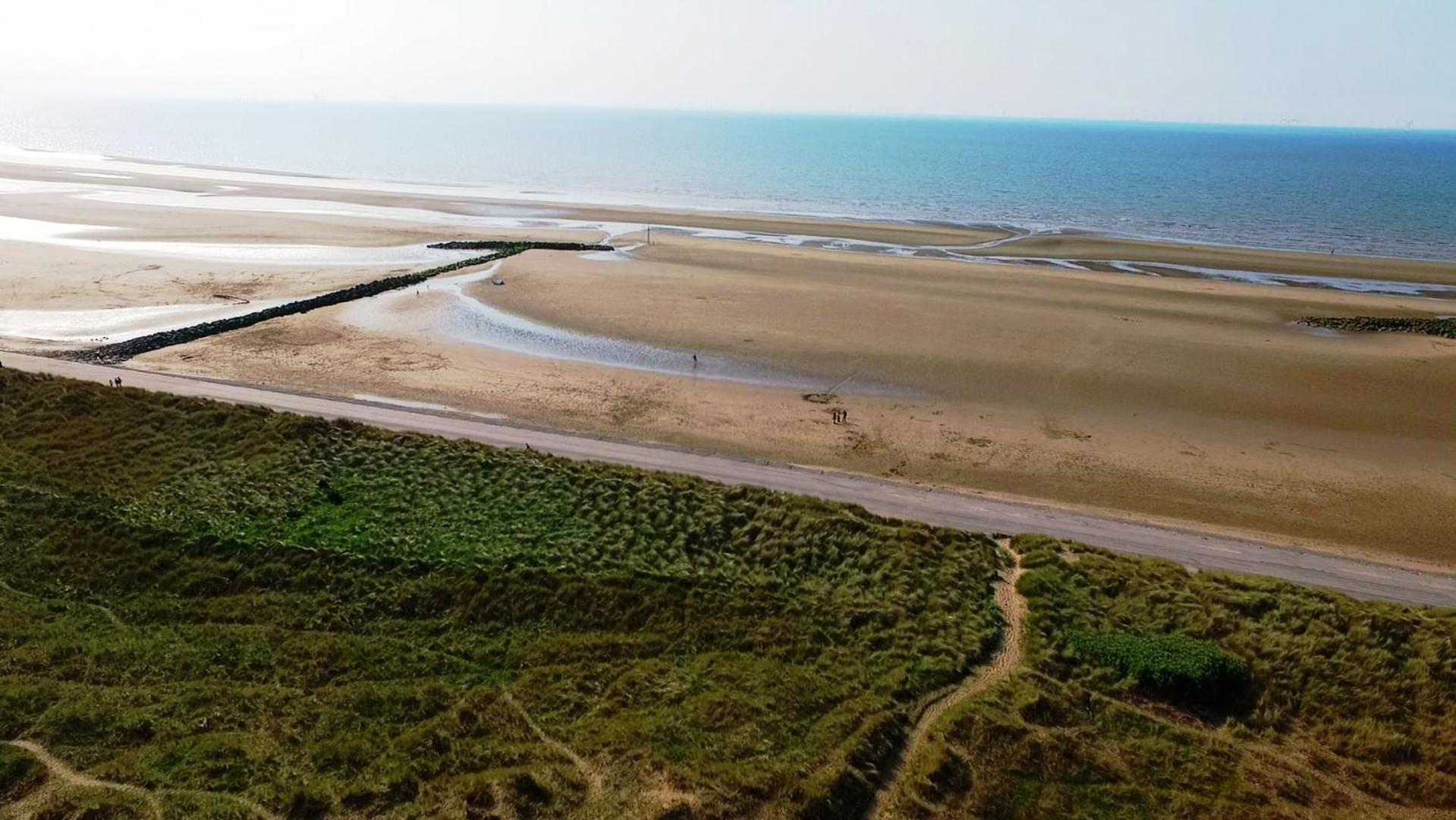 Готель Ffrith Beach Glamping With Hot Tub Престатін Екстер'єр фото