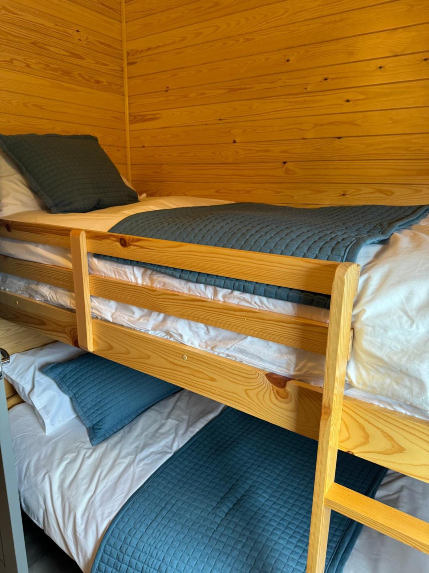 Готель Ffrith Beach Glamping With Hot Tub Престатін Екстер'єр фото